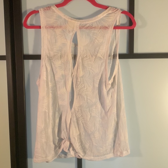 Victoria Sport see through tank - Picture 2 of 4